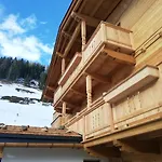 Loeberbauer 3*