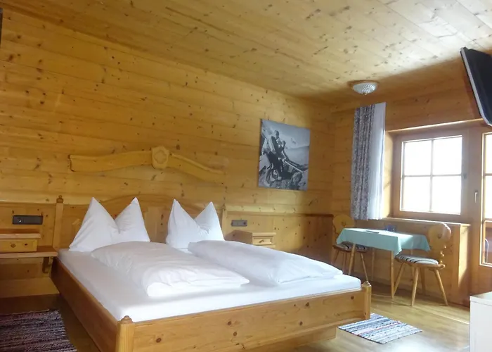 Loeberbauer Bed & Breakfast 3*