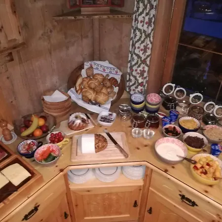 Loeberbauer Bed & Breakfast 3*