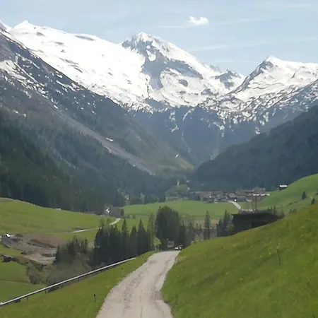 Bed & Breakfast Loeberbauer